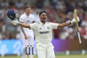 Yashasvi Jaiswal Targets Historic Milestone, Eyes Gavaskar's 49-Year-Old Record in Edgbaston Test