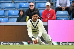Yashasvi Jaiswal's Fielding Under Fire: Headingley Errors Spark Resurfaced MCG Drop Compilation