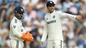 Shubman Gill's Captaincy Lacks Kohli & Sharma's Aura, Says Hussain; India's Leadership & All-Rounder Search Under Scrutiny