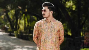 'Kuch Na Kaho' Child Star: See Aditya Actor Parth Dave's Transformation and Life After Bollywood