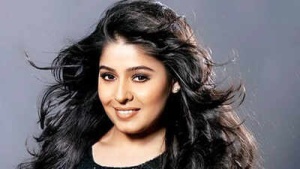Sunidhi Chauhan: Ostracized at 18, Financial Hardship After Divorce, and Her Inspiring Comeback