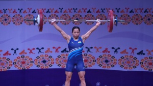 Mirabai Chanu returns to action in style with gold in Commonwealth Championships