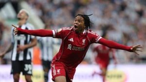16-year-old Ngumoha scripts history as Liverpool down Newcastle in injury time