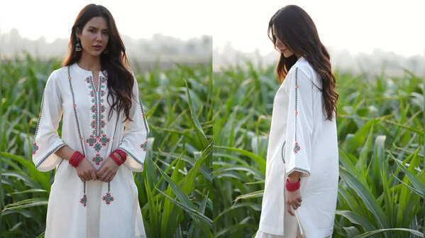 Sonam Bajwa embraces her desi style