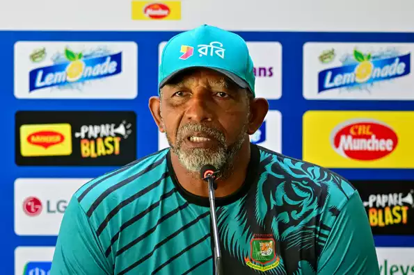Bangladesh head coach Phil Simmons travels to London