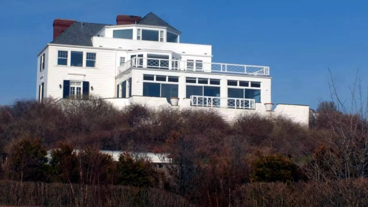 Taylor Swift's Watch Hill Seaside Estate, Rhode Island